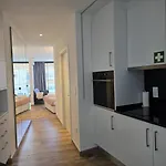 A Proa Do Moliceiro - Iconik Design