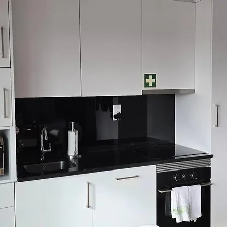 Apartment Iconik Design