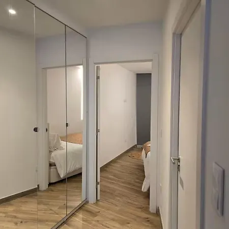 Apartman Iconik Design *