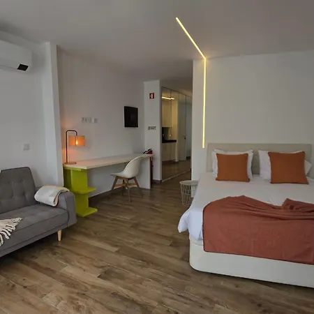 A Proa Do Moliceiro - Iconik Design